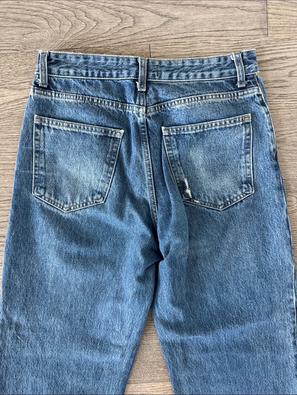 🌼Zara🌼 Straight Leg Jeans in Distressed Blue, Size 8 - Picture 7 of 7